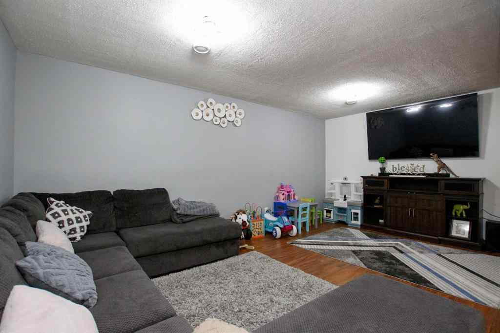 MLS® A2250610 - 21 Rolling Hills Ridge  in Briarwood Blackfalds, Residential
