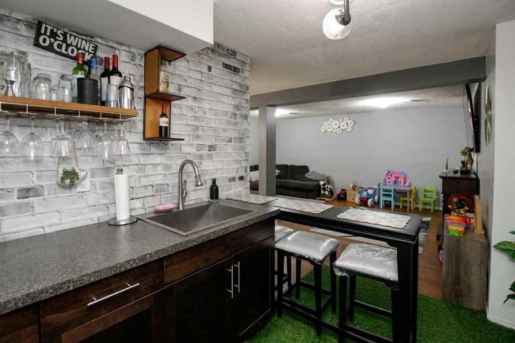 MLS® A2250610 - 21 Rolling Hills Ridge  in Briarwood Blackfalds, Residential