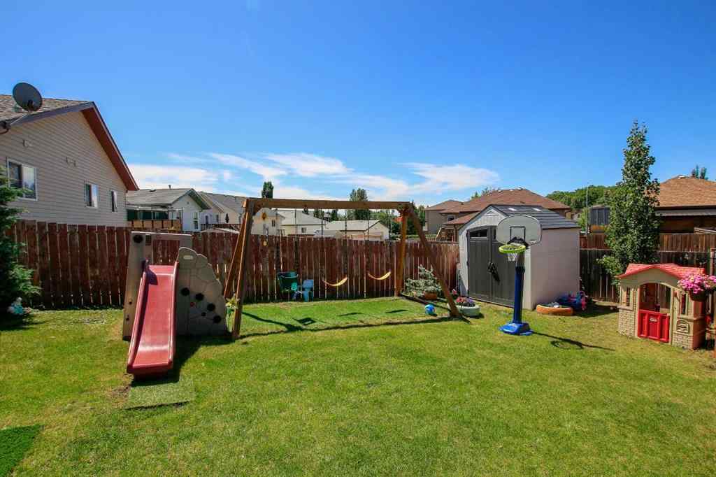 MLS® A2250610 - 21 Rolling Hills Ridge  in Briarwood Blackfalds, Residential