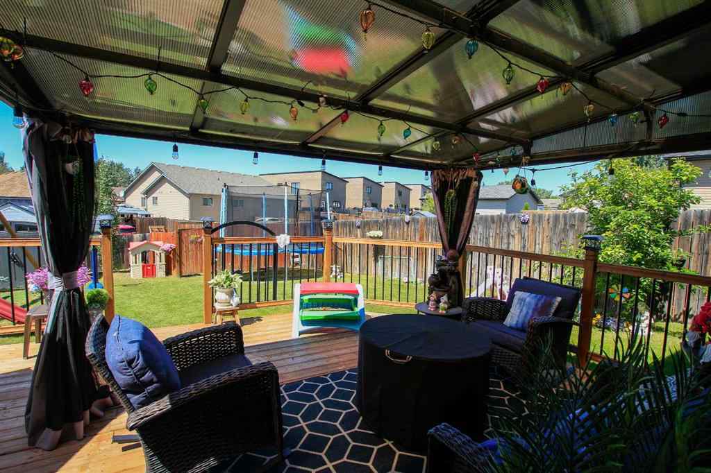 MLS® A2250610 - 21 Rolling Hills Ridge  in Briarwood Blackfalds, Residential