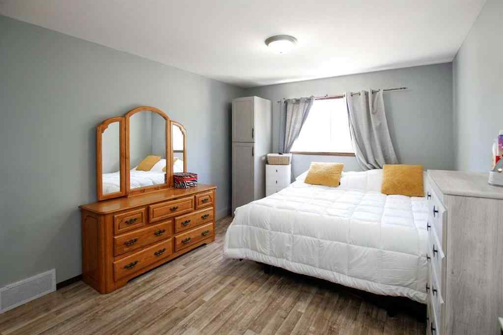 MLS® A2250610 - 21 Rolling Hills Ridge  in Briarwood Blackfalds, Residential
