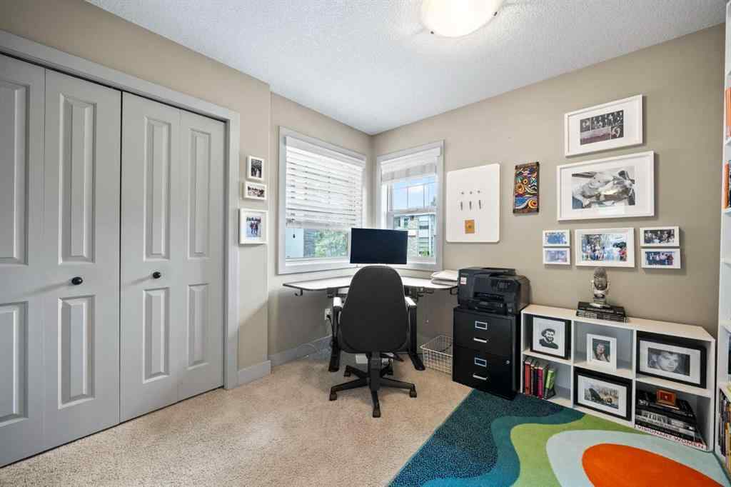 MLS® A2250626 - 1721 32 Avenue SW in South Calgary Calgary, Residential