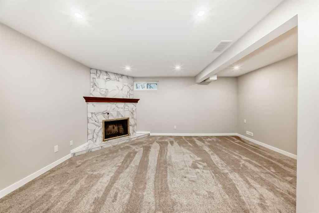 MLS® A2250629 - 51 Strathearn Crescent SW in Strathcona Park Calgary, Residential