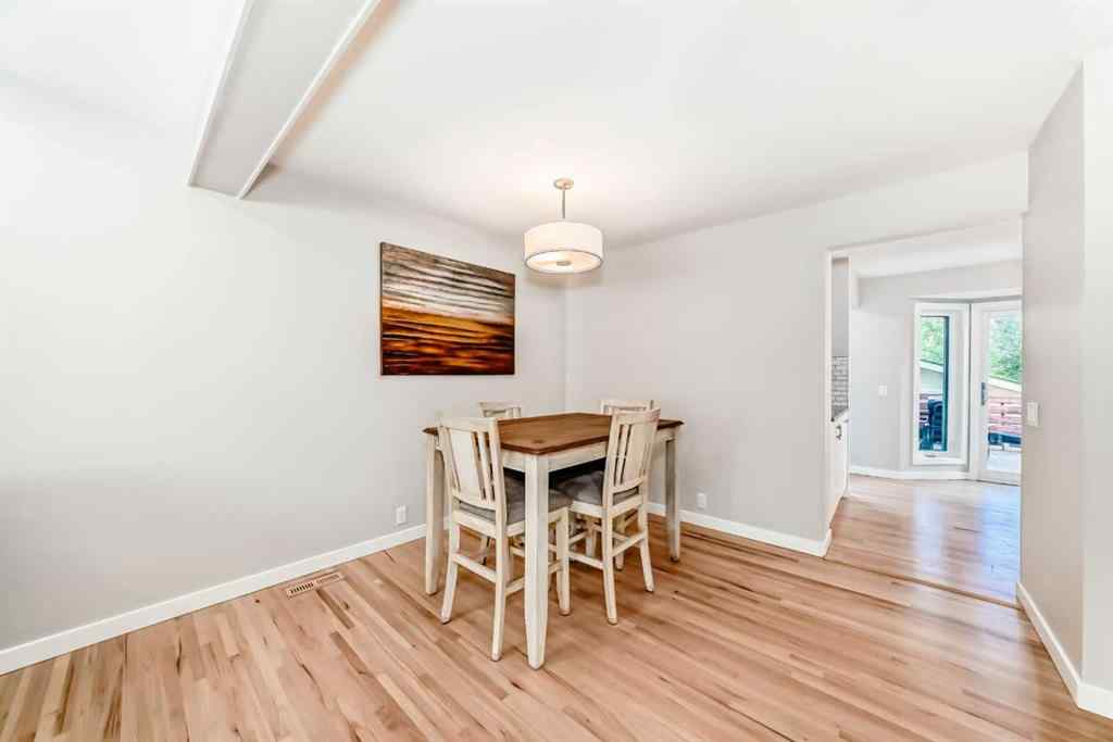 MLS® A2250629 - 51 Strathearn Crescent SW in Strathcona Park Calgary, Residential