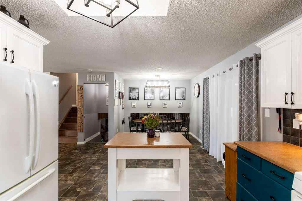 MLS® A2250630 - 62 Rupert Crescent  in Rosedale Estates Red Deer, Residential