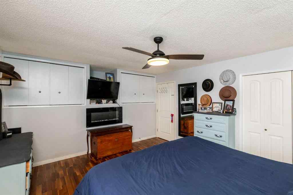 MLS® A2250630 - 62 Rupert Crescent  in Rosedale Estates Red Deer, Residential
