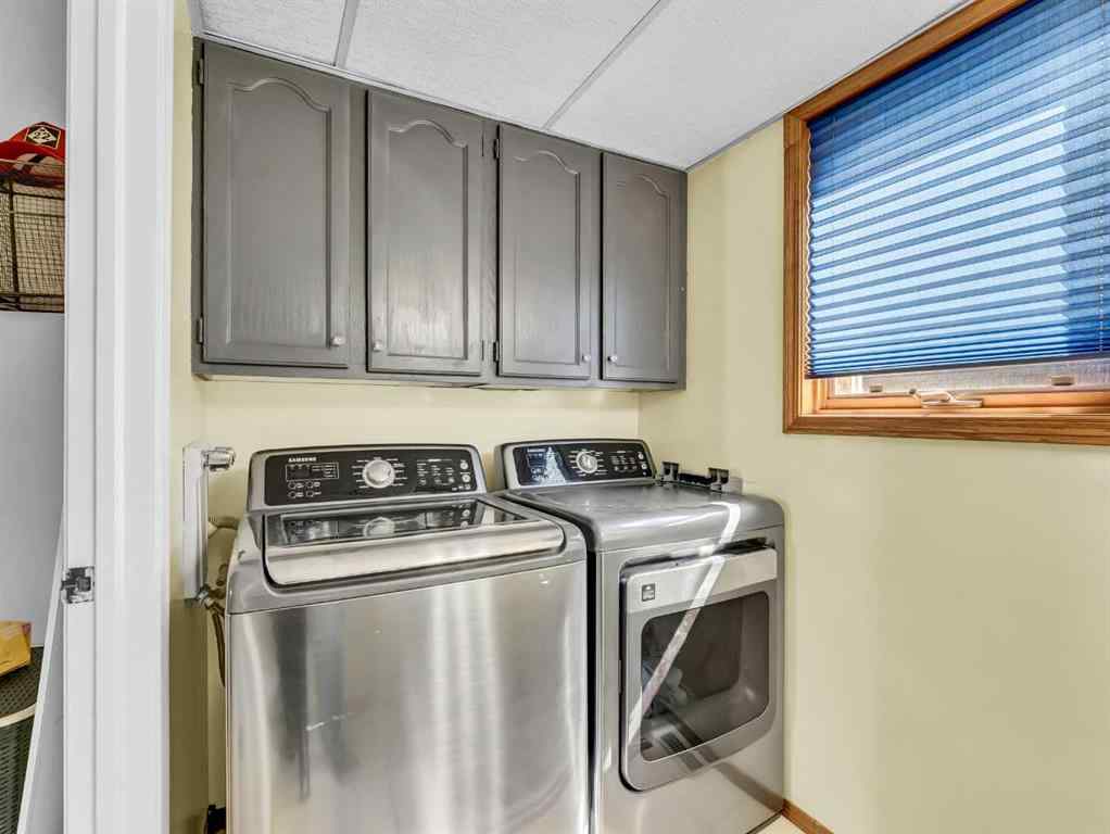 MLS® A2250633 - 18 Rideau Crescent SE in Ross Glen Medicine Hat, Residential