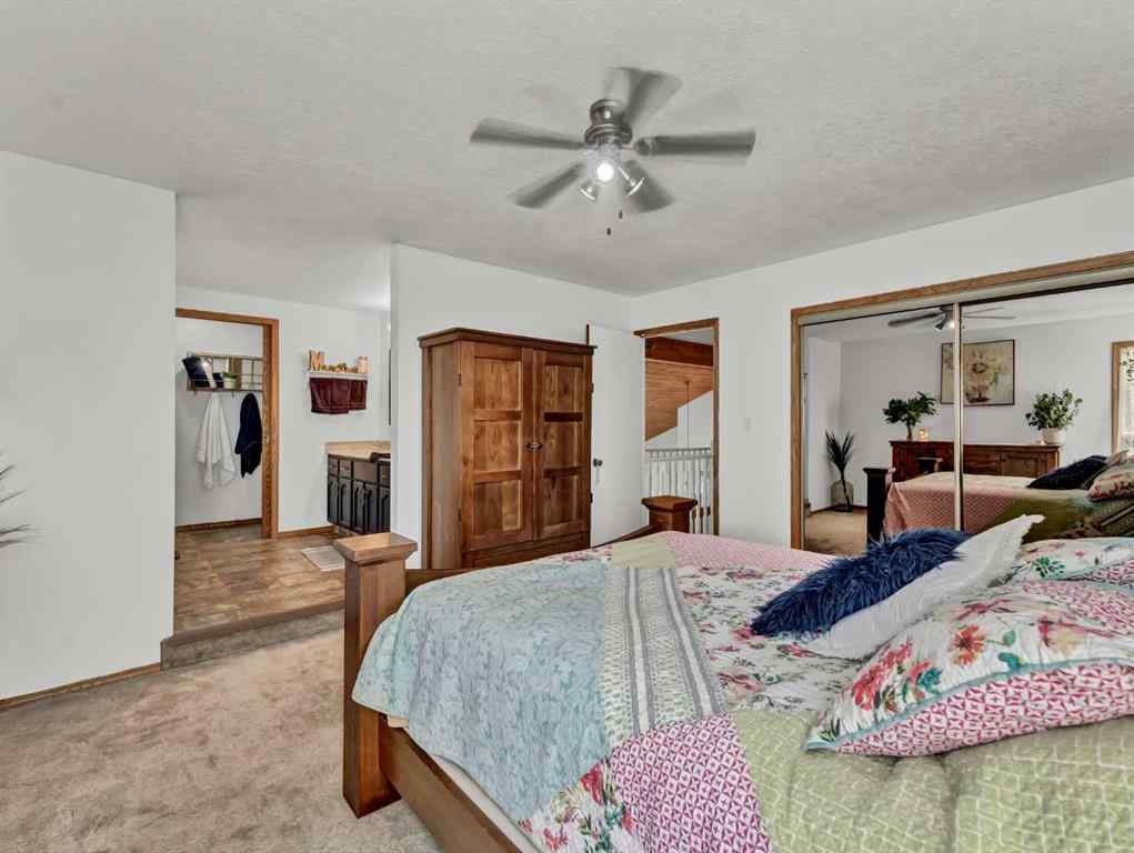 MLS® A2250633 - 18 Rideau Crescent SE in Ross Glen Medicine Hat, Residential