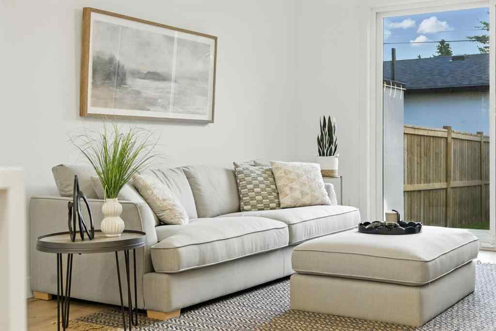 MLS® A2250640 - 3017 36 Street SW in Killarney/Glengarry Calgary, Residential