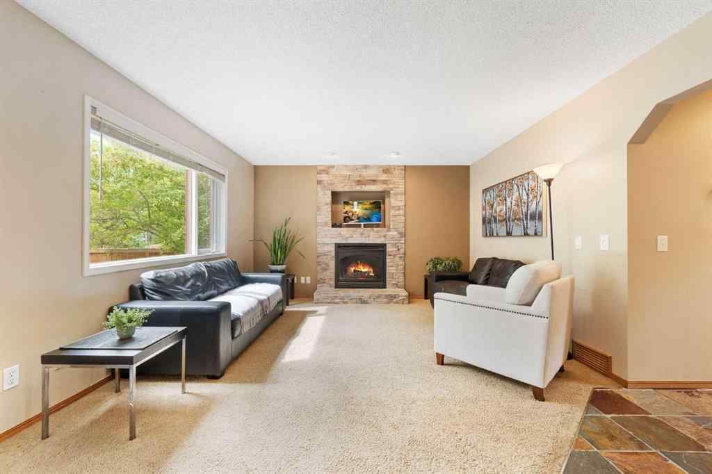 MLS® A2250641 - 9 Valley Meadow Close NW in Valley Ridge Calgary, Residential