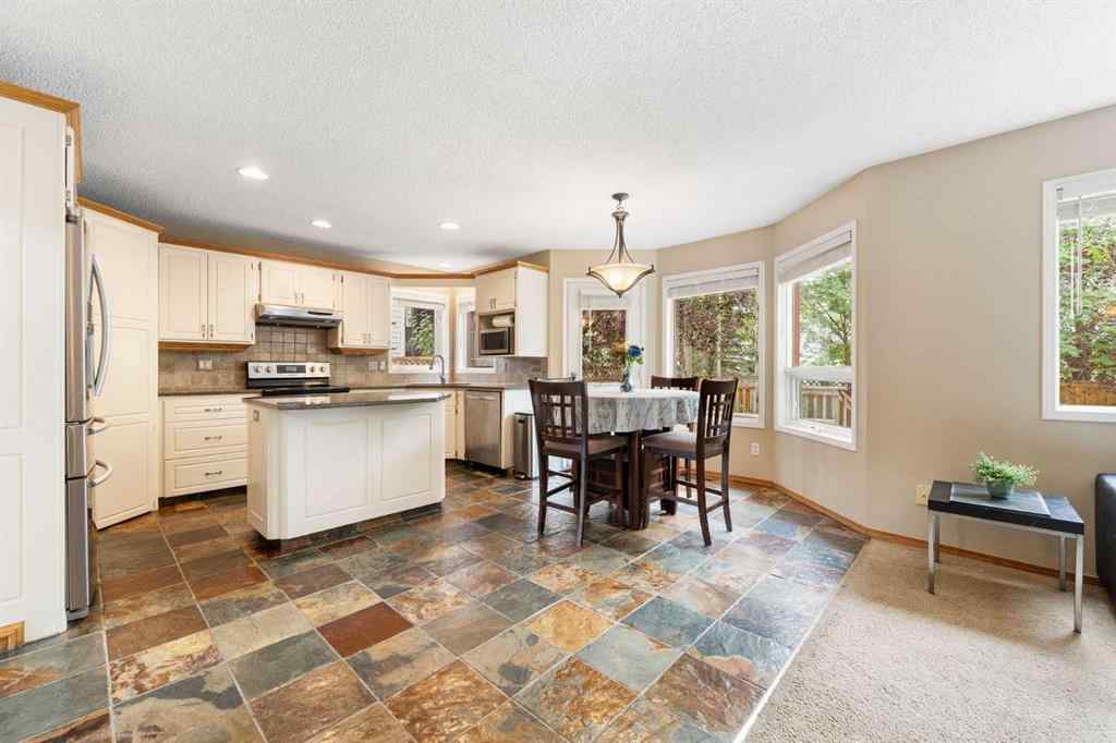 MLS® A2250641 - 9 Valley Meadow Close NW in Valley Ridge Calgary, Residential