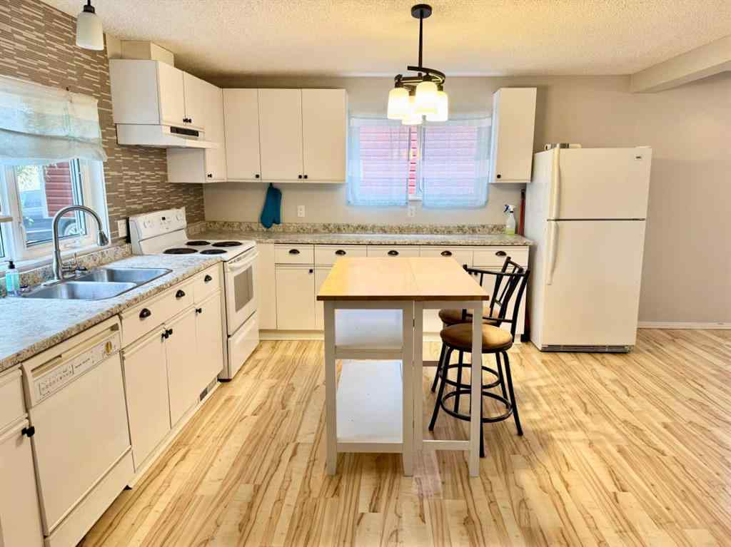 MLS® A2250642 - 107 Central Avenue S.W.   in NONE Falher, Residential