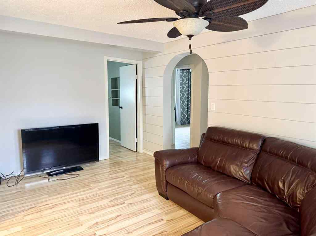 MLS® A2250642 - 107 Central Avenue S.W.   in NONE Falher, Residential