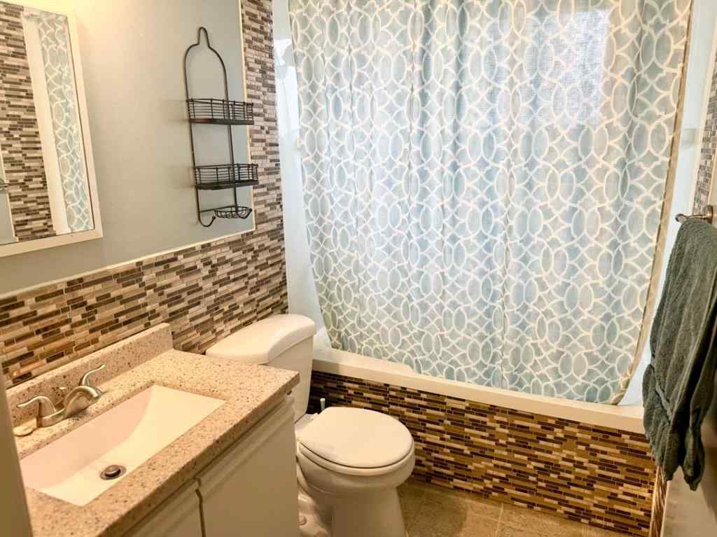 MLS® A2250642 - 107 Central Avenue S.W.   in NONE Falher, Residential