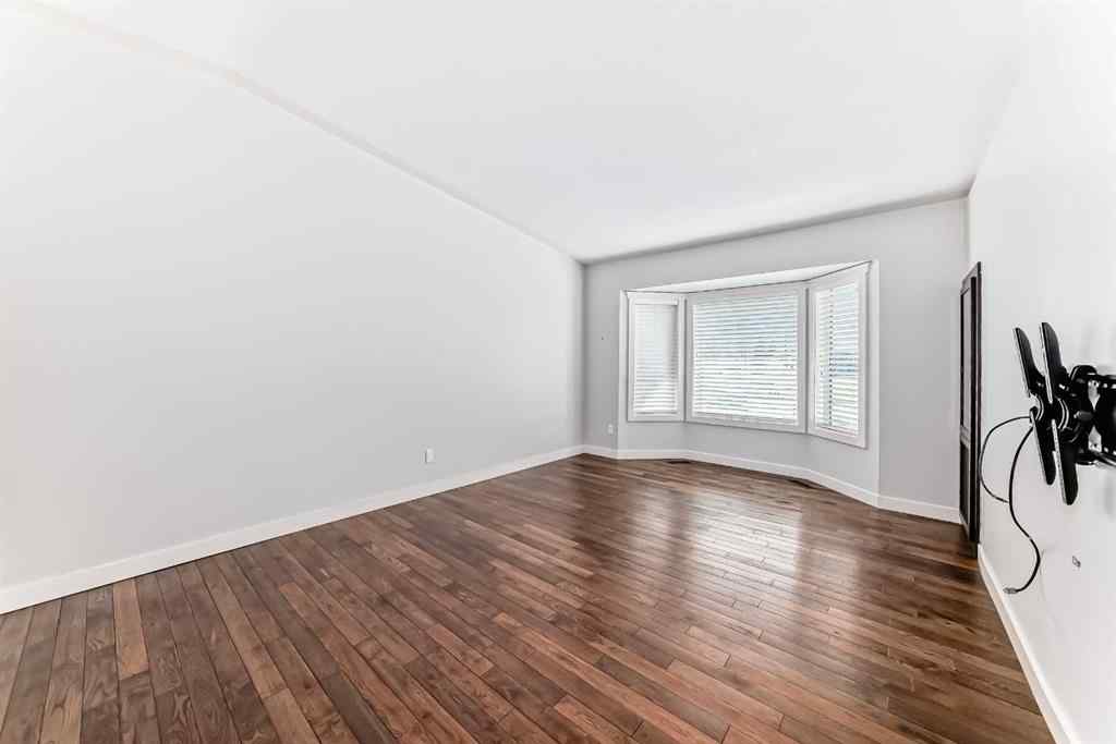 MLS® A2250647 - 42 Denmark Crescent  in Deer Park Village Red Deer, Residential