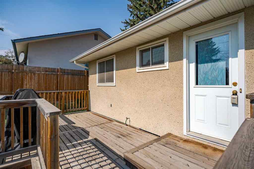 MLS® A2250664 - 631 Hunts Crescent NW in Huntington Hills Calgary, Residential