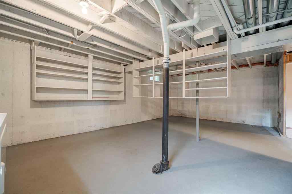 MLS® A2250664 - 631 Hunts Crescent NW in Huntington Hills Calgary, Residential