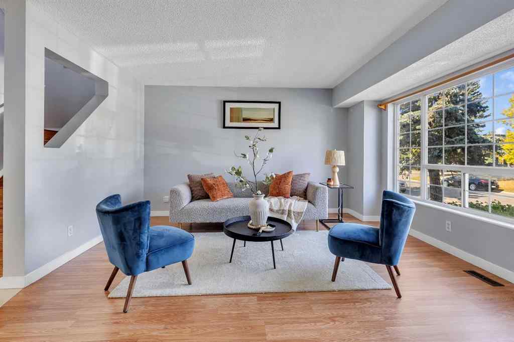 MLS® A2250665 - 43 MARTINWOOD Road NE in Martindale Calgary, Residential