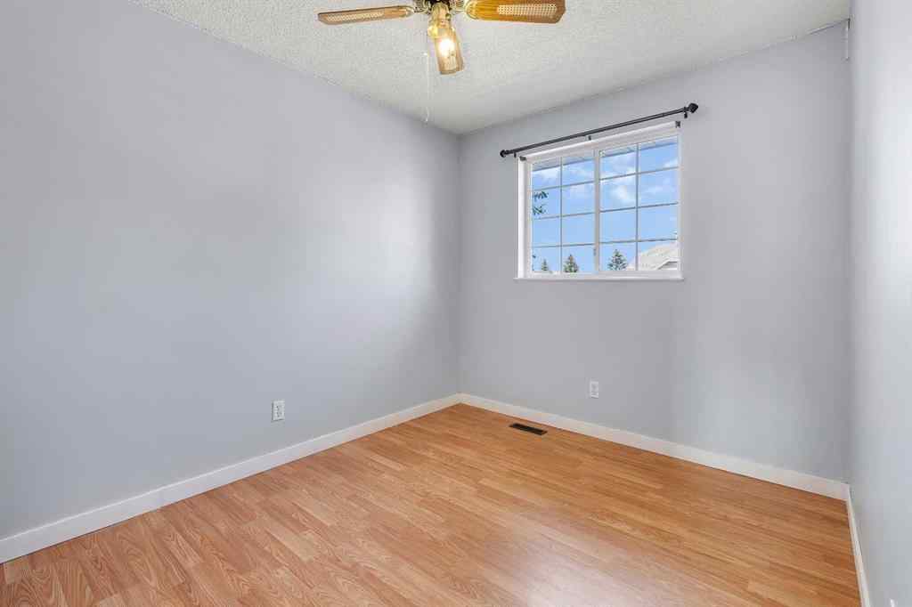 MLS® A2250665 - 43 MARTINWOOD Road NE in Martindale Calgary, Residential