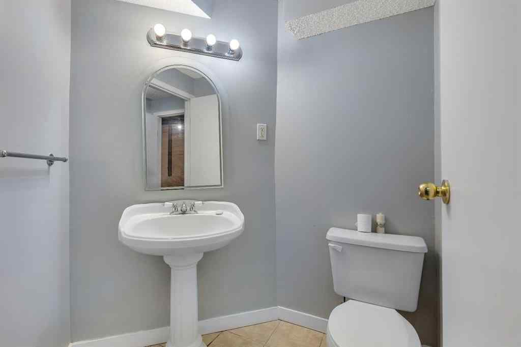 MLS® A2250665 - 43 MARTINWOOD Road NE in Martindale Calgary, Residential
