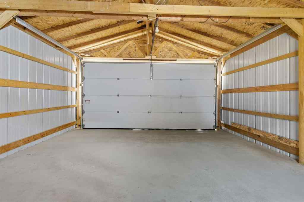 MLS® A2250665 - 43 MARTINWOOD Road NE in Martindale Calgary, Residential