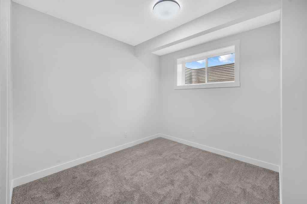 MLS® A2250668 - 1182 Chinook Winds Circle SW in Chinook Gate Airdrie, Residential