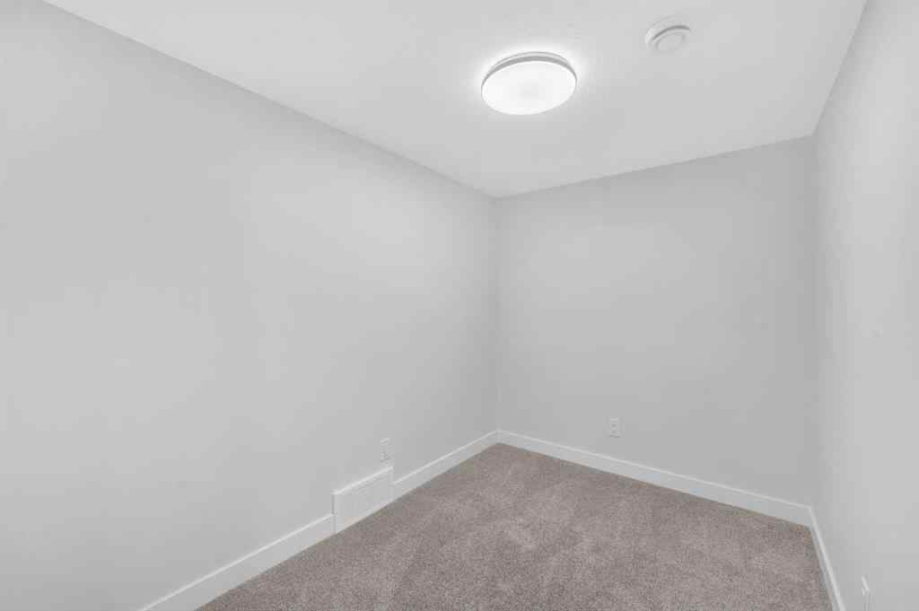 MLS® A2250668 - 1182 Chinook Winds Circle SW in Chinook Gate Airdrie, Residential