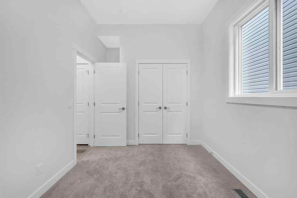 MLS® A2250668 - 1182 Chinook Winds Circle SW in Chinook Gate Airdrie, Residential