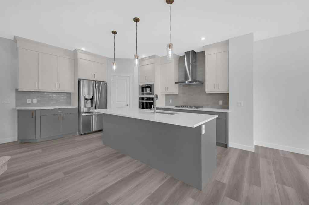 MLS® A2250668 - 1182 Chinook Winds Circle SW in Chinook Gate Airdrie, Residential