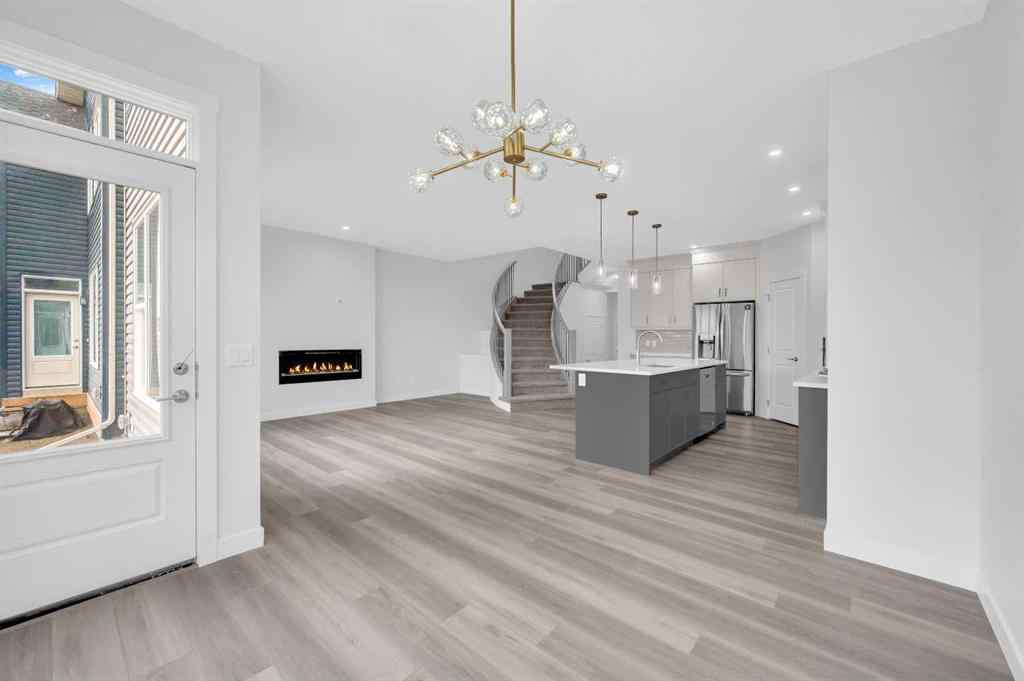 MLS® A2250668 - 1182 Chinook Winds Circle SW in Chinook Gate Airdrie, Residential