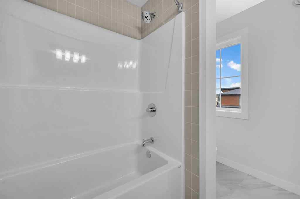 MLS® A2250668 - 1182 Chinook Winds Circle SW in Chinook Gate Airdrie, Residential