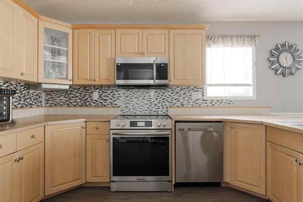 MLS® A2250669 - 262 Laffont Way  in Timberlea Fort McMurray, Residential