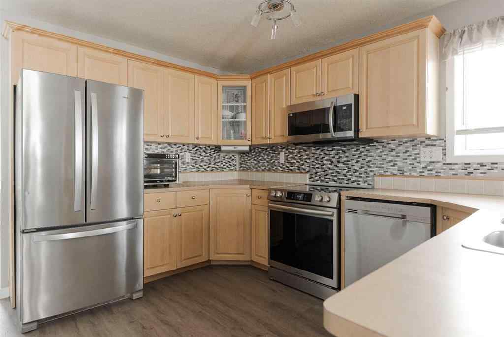 MLS® A2250669 - 262 Laffont Way  in Timberlea Fort McMurray, Residential