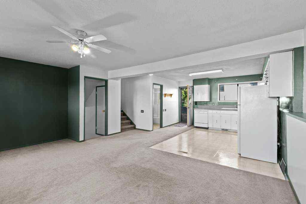 MLS® A2250670 - 4724 Rundlehorn Drive NE in Rundle Calgary, Residential