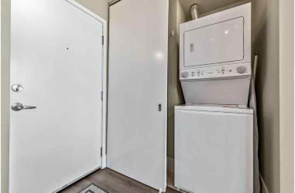 MLS® A2250674 - Unit #202 205 Riverfront Avenue SW in Chinatown Calgary, Residential