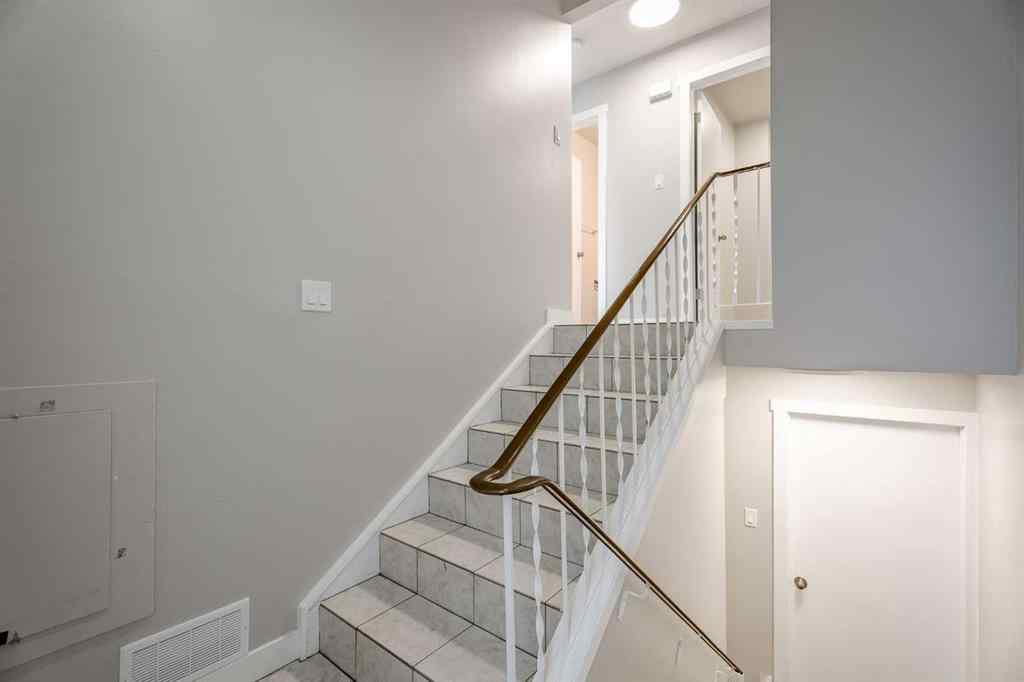 MLS® A2250685 - 424 Sabrina Road SW in Southwood Calgary, Multi-Family