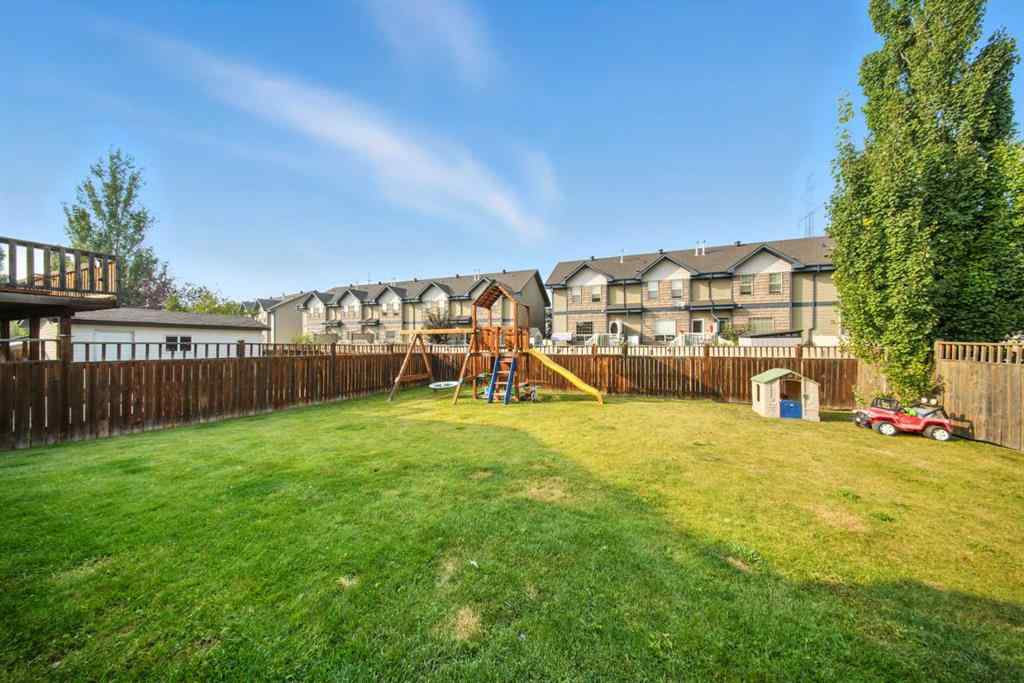 MLS® A2250688 - 28 Irving Crescent  in Inglewood West Red Deer, Residential