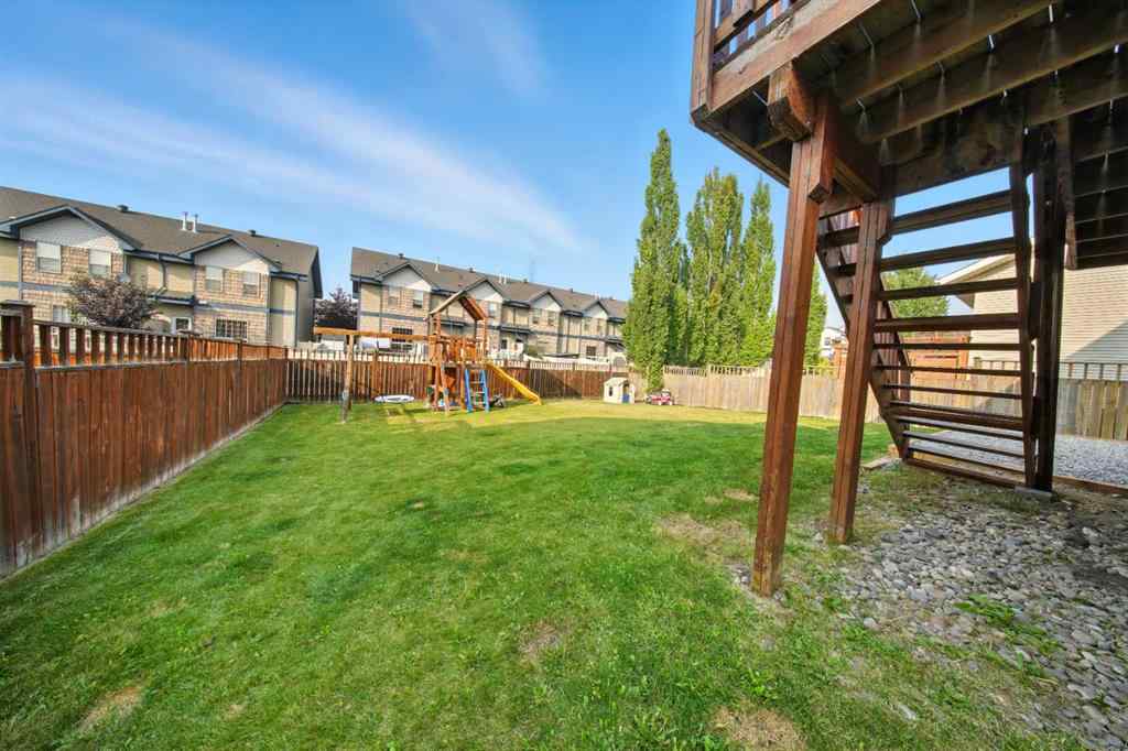 MLS® A2250688 - 28 Irving Crescent  in Inglewood West Red Deer, Residential