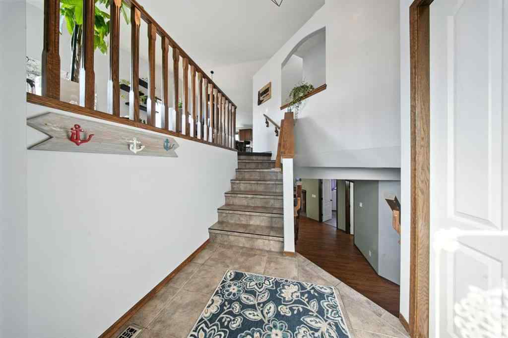 MLS® A2250688 - 28 Irving Crescent  in Inglewood West Red Deer, Residential
