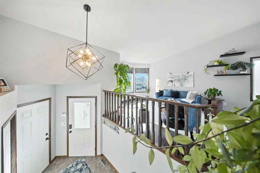 MLS® A2250688 - 28 Irving Crescent  in Inglewood West Red Deer, Residential