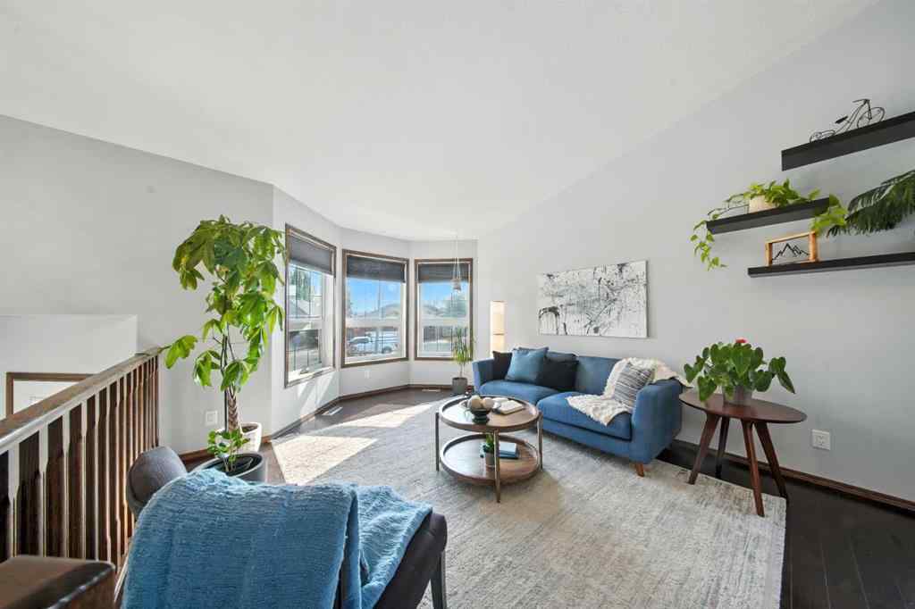 MLS® A2250688 - 28 Irving Crescent  in Inglewood West Red Deer, Residential