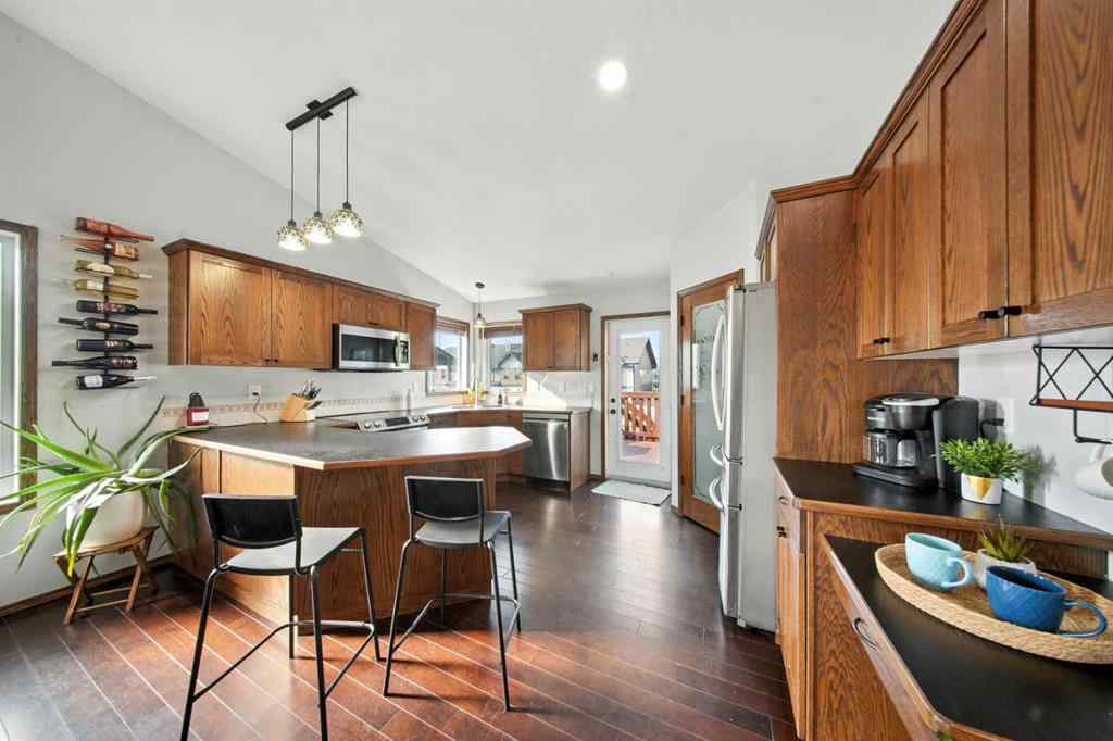 MLS® A2250688 - 28 Irving Crescent  in Inglewood West Red Deer, Residential