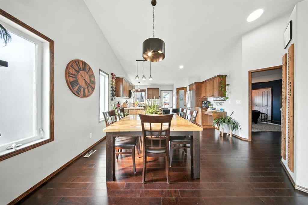 MLS® A2250688 - 28 Irving Crescent  in Inglewood West Red Deer, Residential