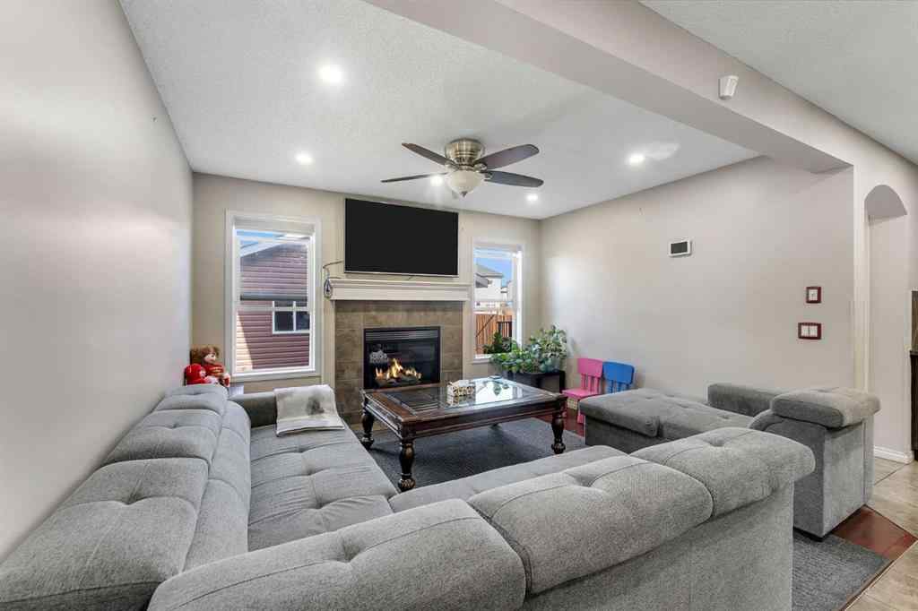 MLS® A2250694 - 949 Taradale Drive NE in Taradale Calgary, Residential