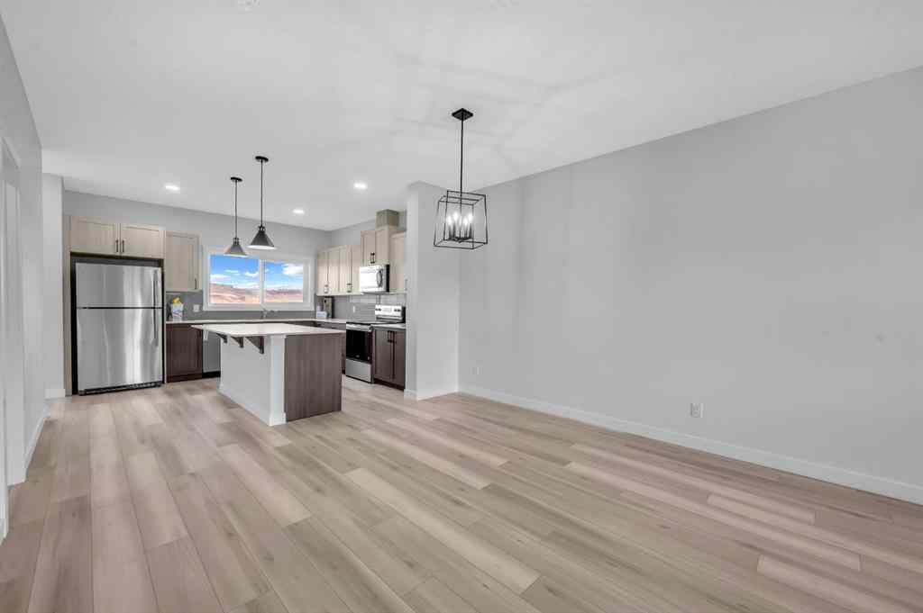MLS® A2250697 - 614 WOLF WILLOW Boulevard SE in Wolf Willow Calgary, Residential