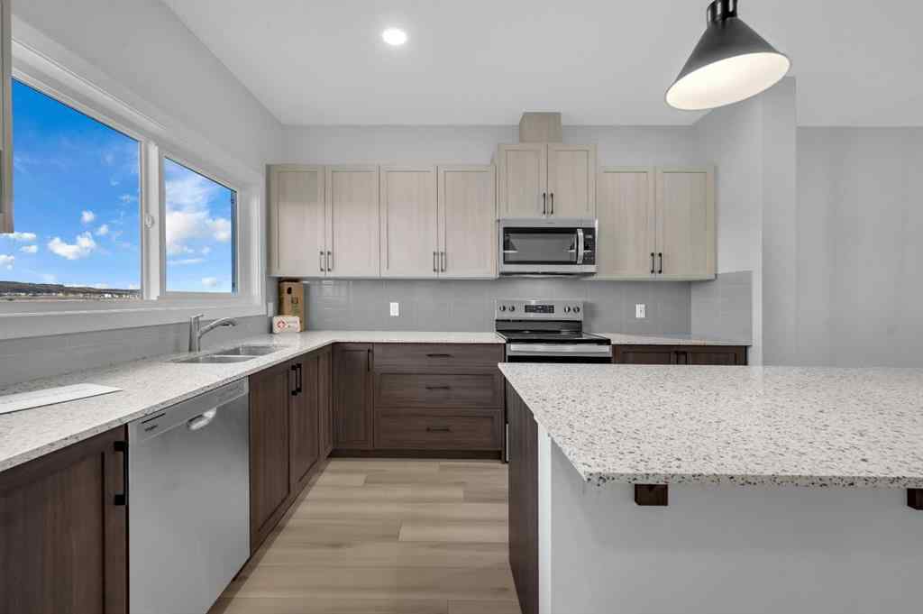MLS® A2250697 - 614 WOLF WILLOW Boulevard SE in Wolf Willow Calgary, Residential