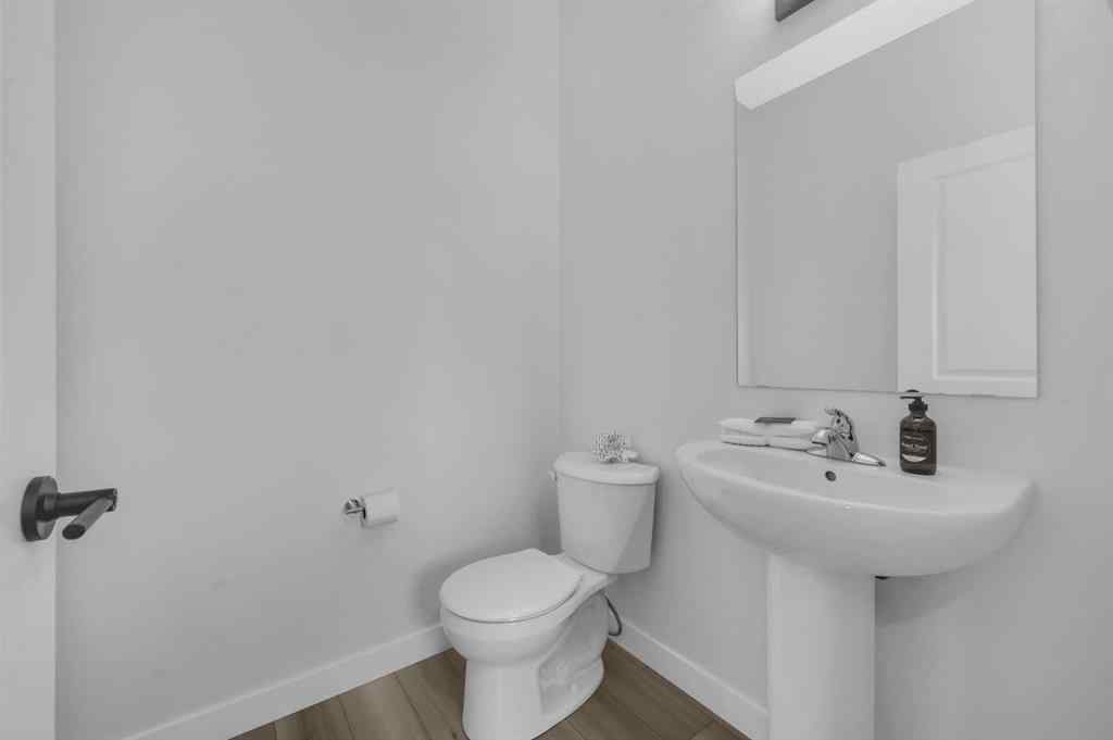 MLS® A2250697 - 614 WOLF WILLOW Boulevard SE in Wolf Willow Calgary, Residential