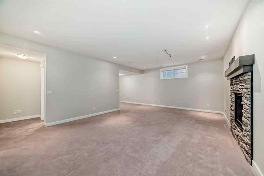 MLS® A2250699 - 193 Rainbow Falls Heath  in Rainbow Falls Chestermere, Residential