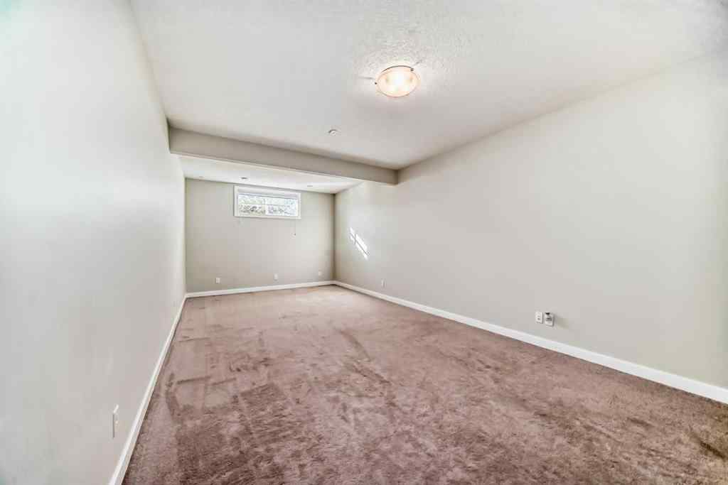 MLS® A2250699 - 193 Rainbow Falls Heath  in Rainbow Falls Chestermere, Residential