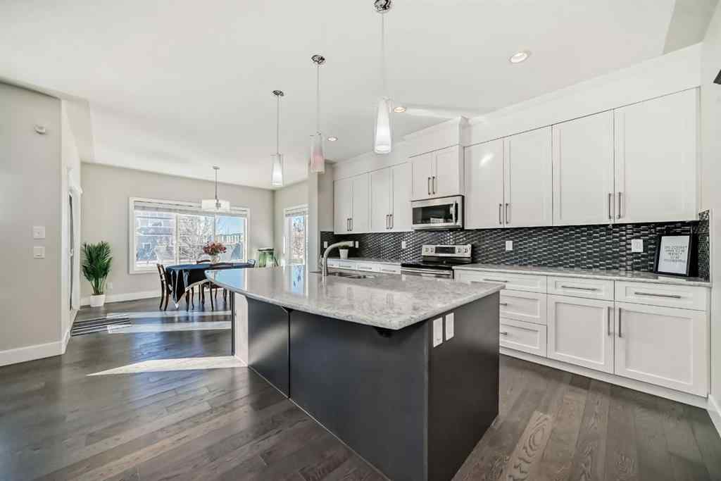 MLS® A2250699 - 193 Rainbow Falls Heath  in Rainbow Falls Chestermere, Residential